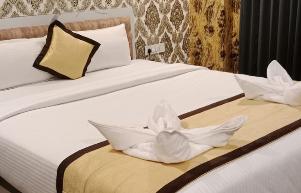 Unwind in Style at Signature Inn Hotel – The Ultimate Stay in 40/1 - 5/1 , Swami Vivekananda Road , Benniganahalli, C V Raman Nagar, Bengaluru, Karnataka 560093
