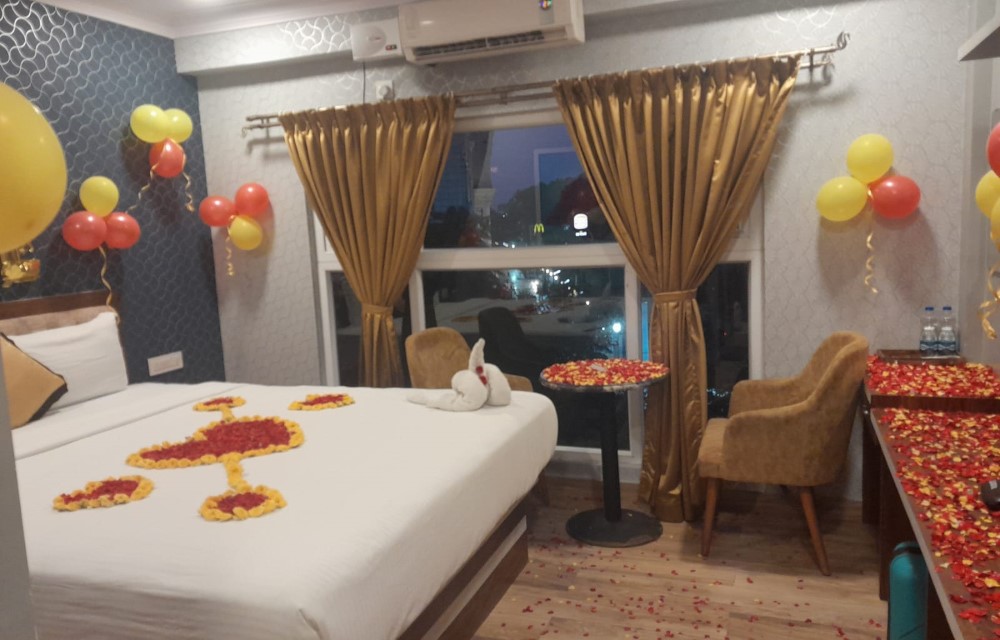 Redefining Luxury and Comfort at Signature Inn Hotel in 40/1 - 5/1 , Swami Vivekananda Road , Benniganahalli, C V Raman Nagar, Bengaluru, Karnataka 560093